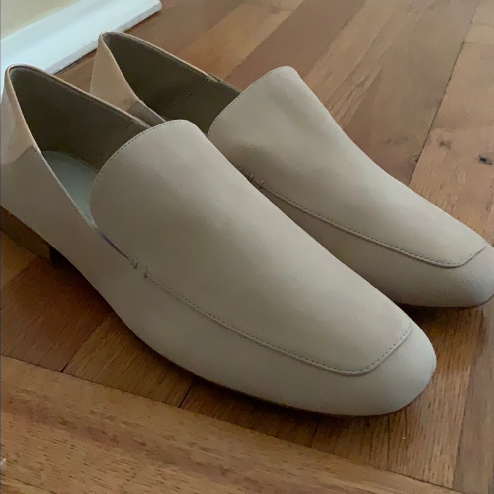 1.State Drop Heel Loafer